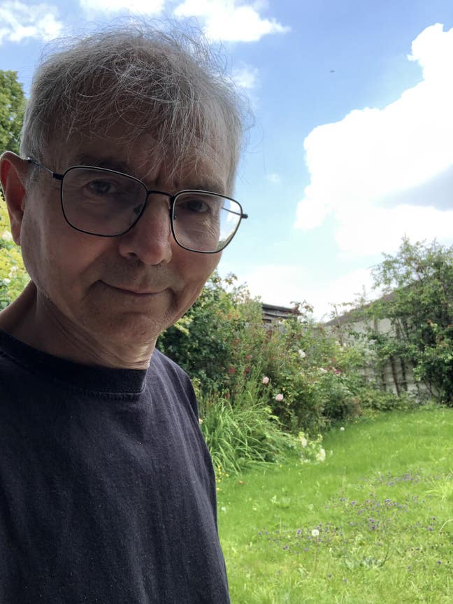 I am looking for a single room Main Photo