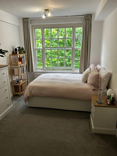 Large Double in 2 bed Flat Main Photo