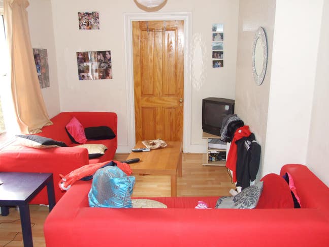 Mile End, E3, Lovely 5 Double Bedroom House  Main Photo