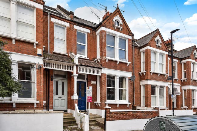 Small double room in Clapham Main Photo