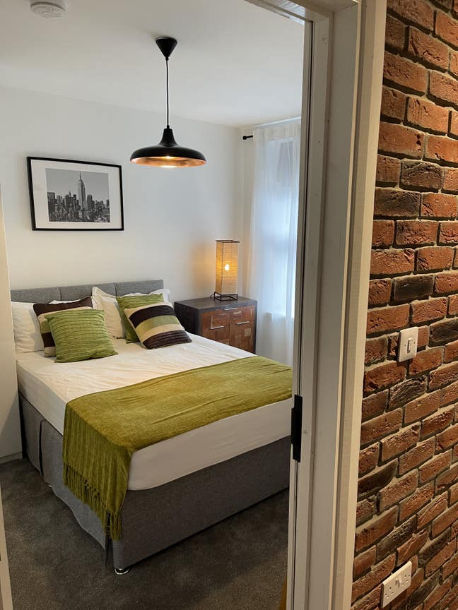 Double room,Bills included,Close to Hospital/City  Main Photo