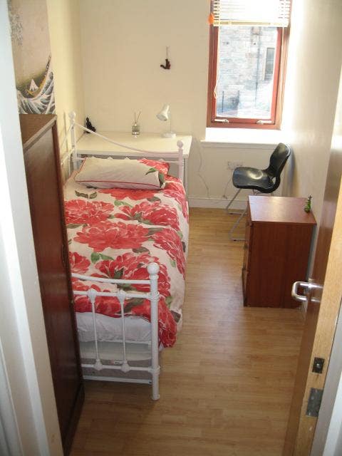 Single Room from the 1st of October Main Photo
