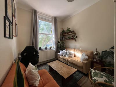 Great Room in Wandsworth - All Bills Included  Main Photo