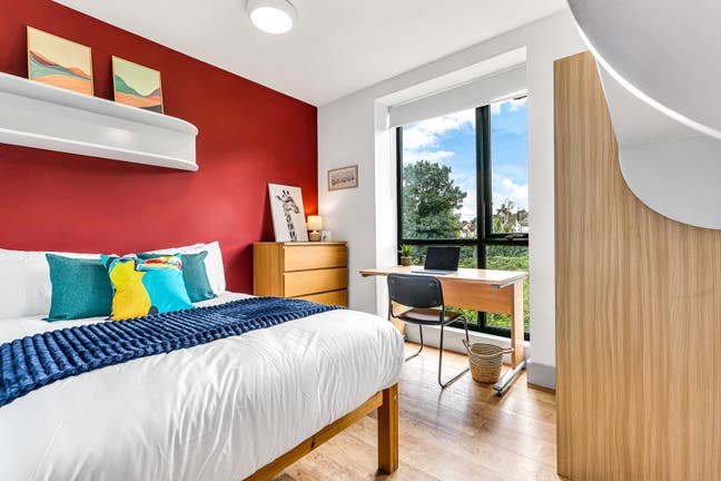 Stylish double rooms with En-Suite!  Main Photo