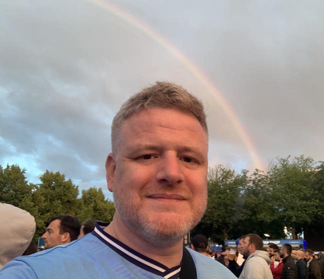 Looking for place to live Main Photo