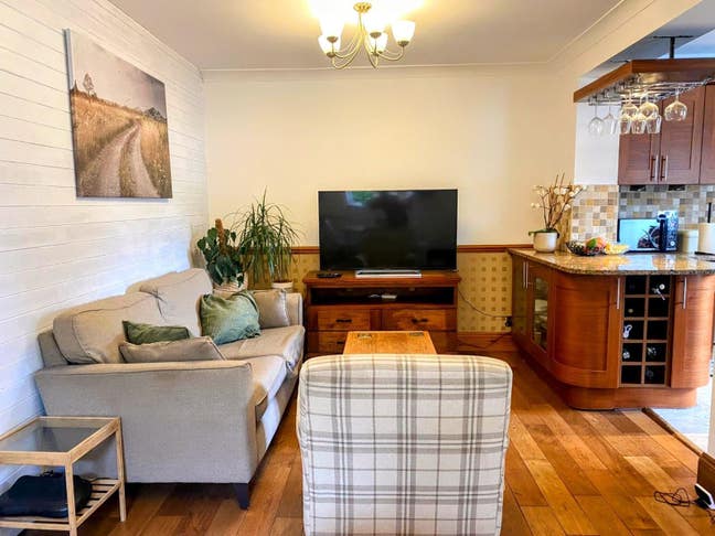 Double bedroom - House share (No Agency) - Clapham Main Photo
