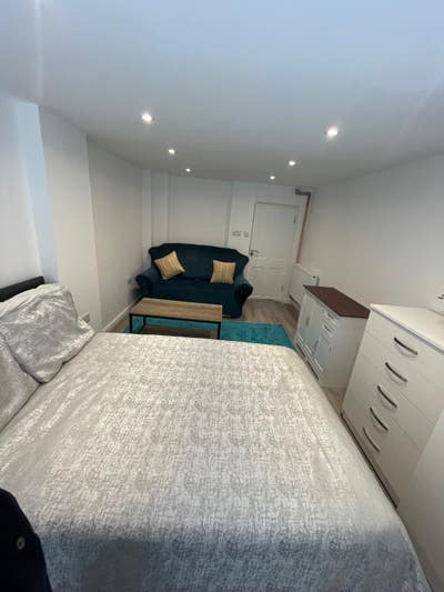 ✨Double Room Worcester Park ✨ Main Photo