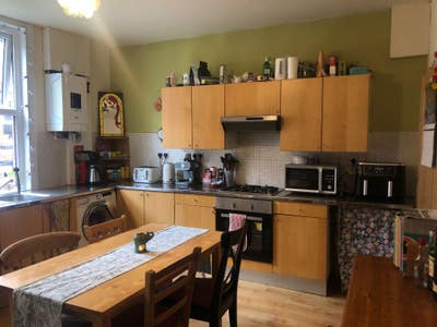 Cozy room available in Meanwood House Main Photo