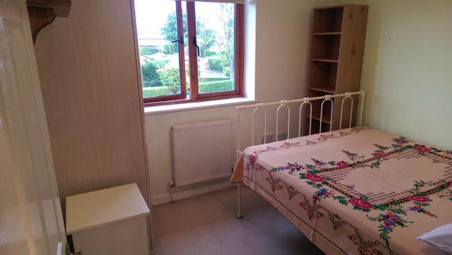 15-18mntwlk2WindsorTC, Doublroom+bil+wf+cleaner Main Photo