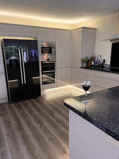* Double Room - Family Atmosphere* Main Photo