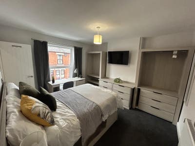 🚨   New High Spec City Centre En Suite 🚨  Main Photo