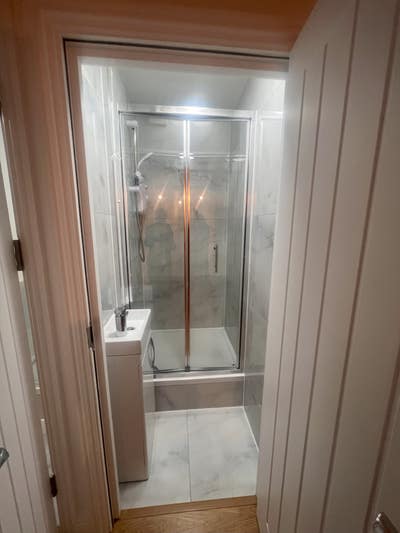  4 Bed flat Main Photo