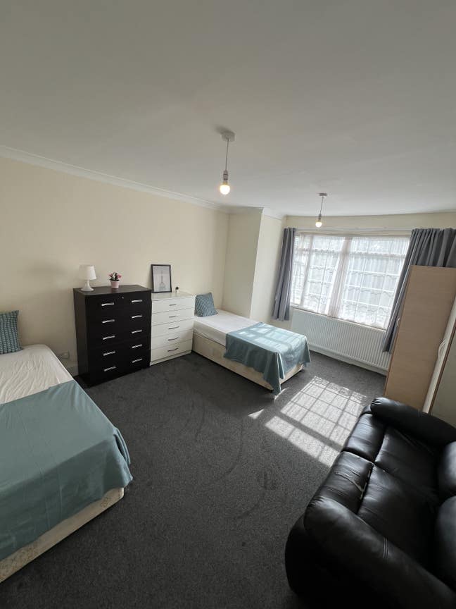 New House! Wembley Park- Big Double Room  Main Photo