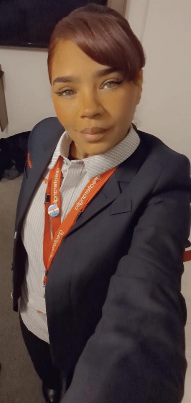 Looking for a room or studio  Main Photo