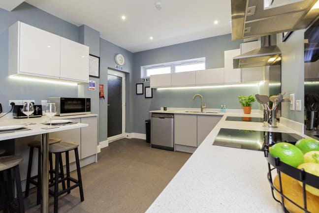 🏡FREE parking - 0% Deposit option 🔥☄️ Main Photo