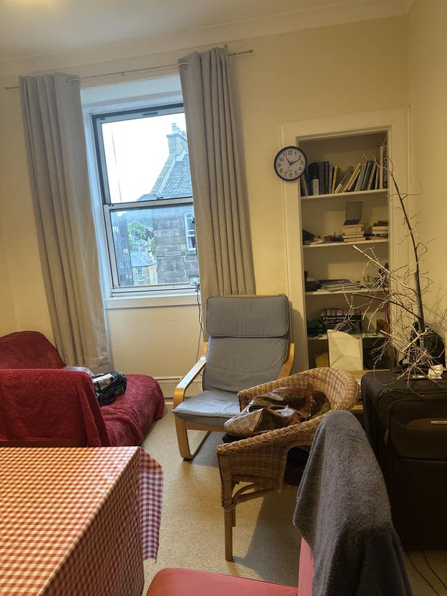 Room to let in Newington Main Photo