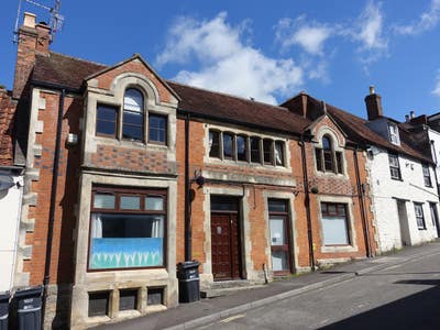 Immaculate double bedroom in Wincanton Main Photo