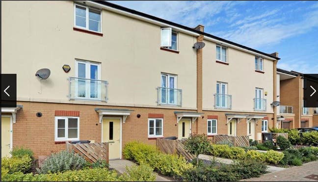 Double room furnished in beautiful house Main Photo