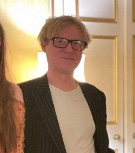Artist Requires Room, from Pimlico down to Brixton Main Photo