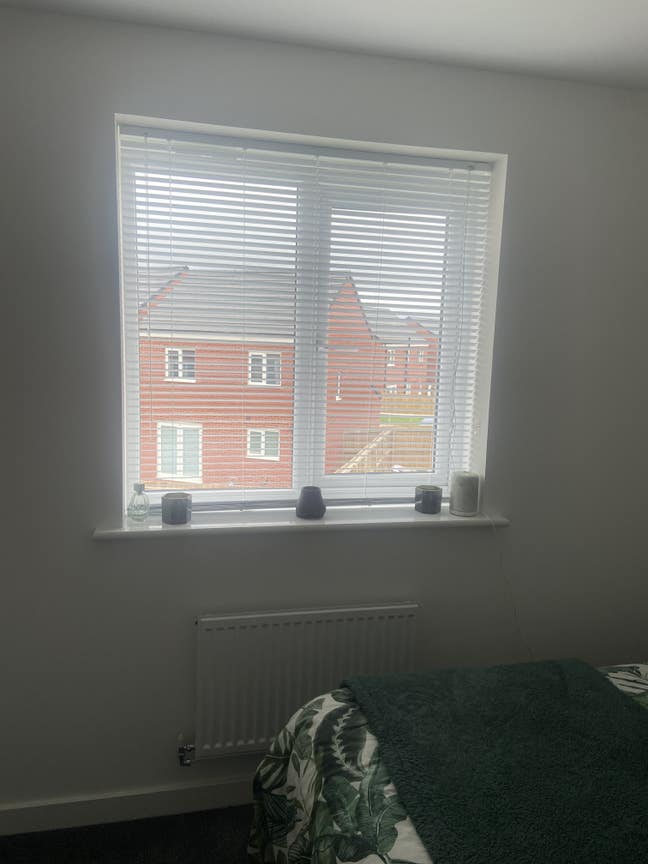Edderside drive Carlisle professional house share  Main Photo