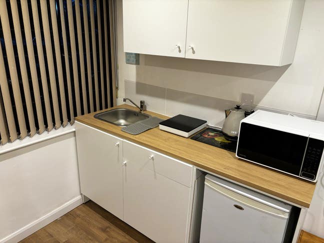 Studio-Style Lodger Room | Bills Included Main Photo