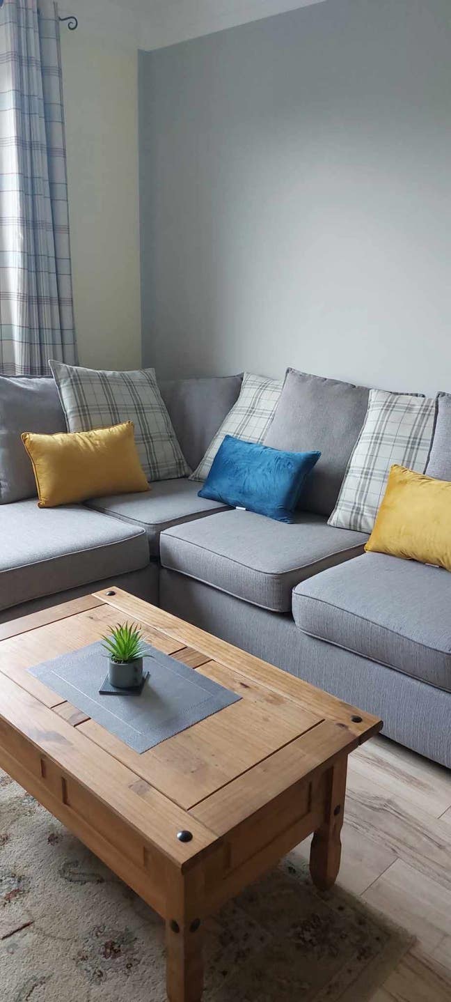 Cosy double bedroom in nice flat. Main Photo