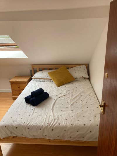 Lovely Room - All Bills Included  Main Photo