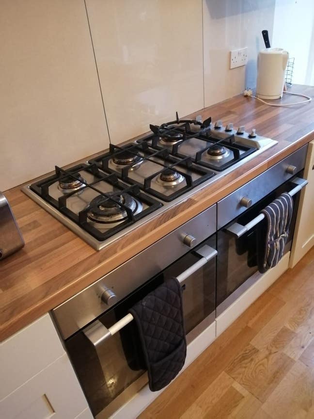 A comfortable double room set in a house share, in Main Photo