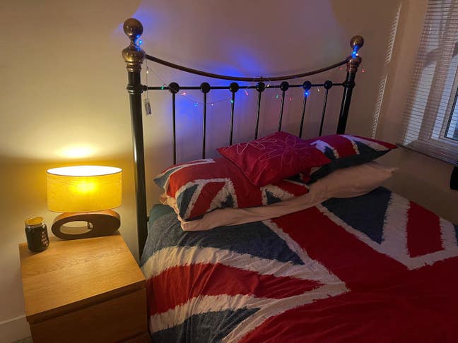 Cosy room for rent  Main Photo