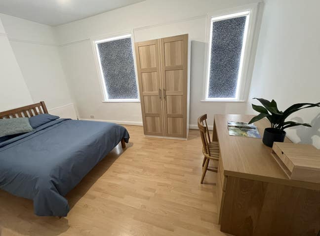 Lovely room in large Victorian house (bills inc) Main Photo