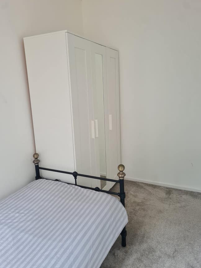 Beautiful and clean single room Main Photo