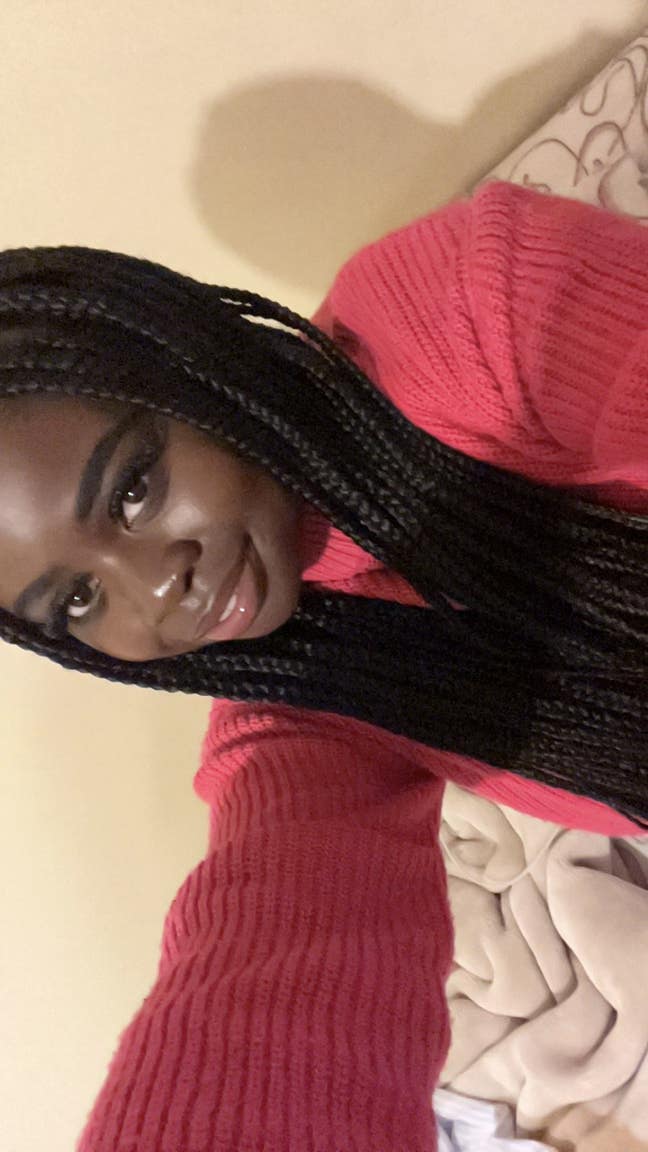 looking for someone to share a flat/house with Main Photo