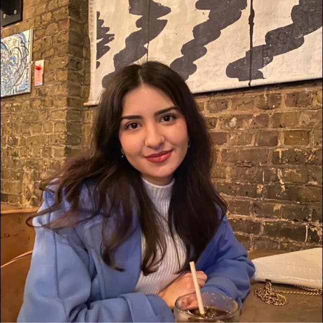 24 year old looking for female flatmates :) Main Photo
