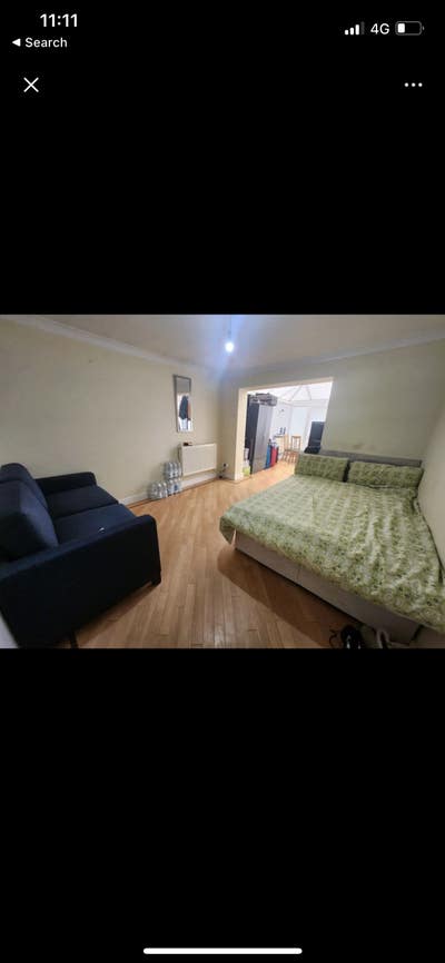 Large Rooms in Detached Dartford /Greenhithe House Main Photo