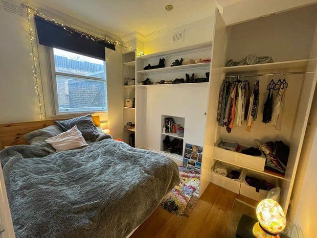 Double Furnished Room on Upper St., available now! Main Photo