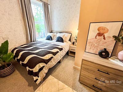 💸 All-Inclusive Room – Prime Location Main Photo
