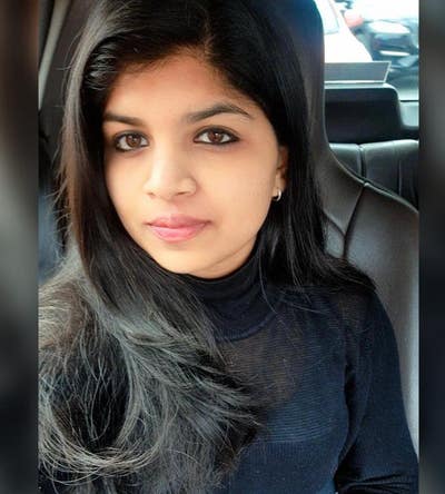 Professional Female seeks a single or double room Main Photo