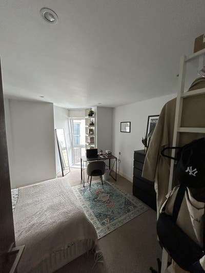  Double Room with Private Bathroom – Hackney C. Main Photo