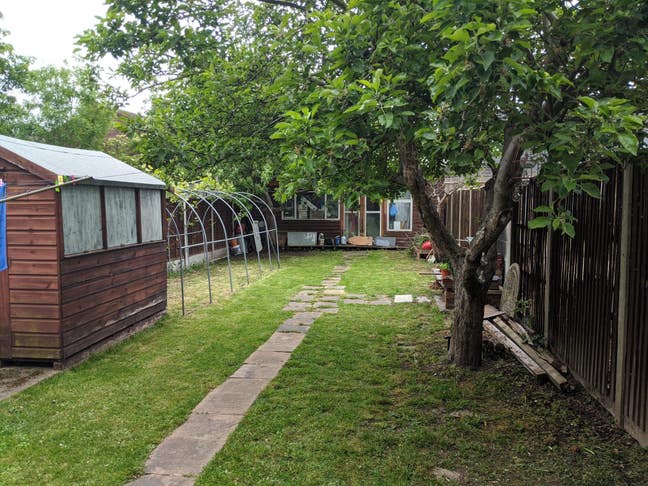 Double Room available in big friendly house! Main Photo