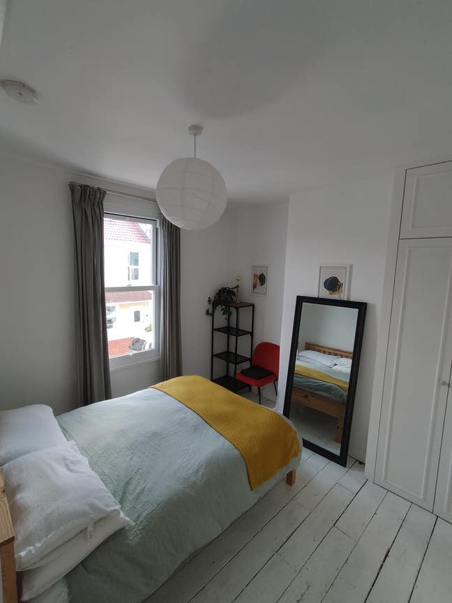 Furnished Double Room Main Photo