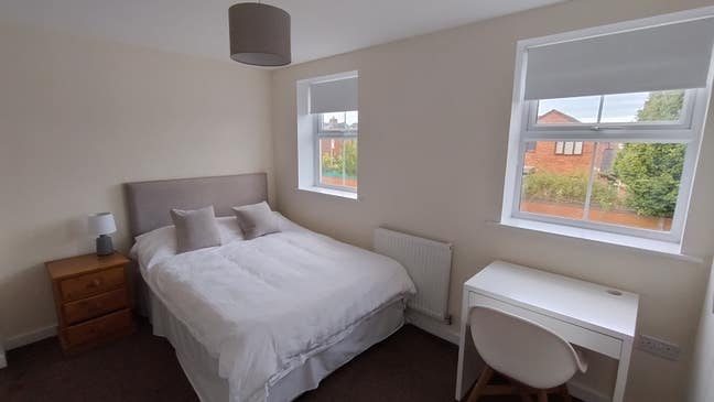 ​​Double ensuite room in Cullompton Main Photo