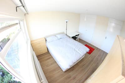 Double in Custom House -E16 Area Main Photo