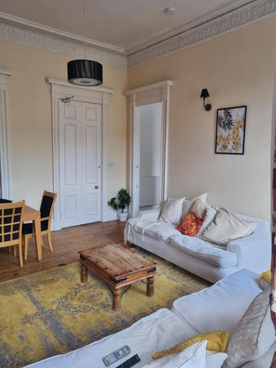 Georgian Apartment in City Centre Main Photo