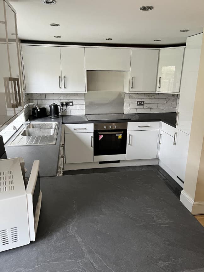 Single Room for One Person in Shared House CM203Ep Main Photo