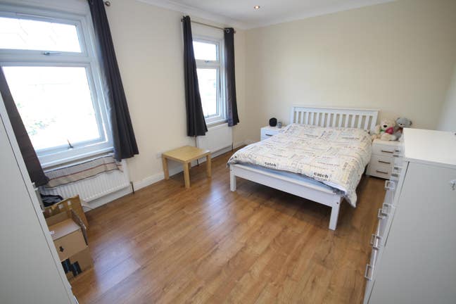 * Low Deposit! Spacious Double in Wembley! HA9 Main Photo