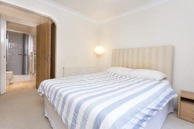 Spacious double en suite in the heart of the City Main Photo