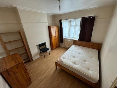 Large double room to rent - Shirley, Southampton Main Photo