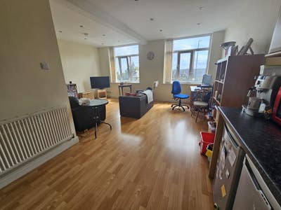 1 Bed Flat in Pudsey available 1st February Main Photo
