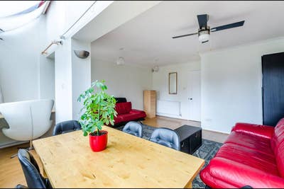 3-bed maisonette in Canada Water Main Photo