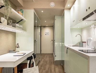 Modern  Studio with views over London Main Photo
